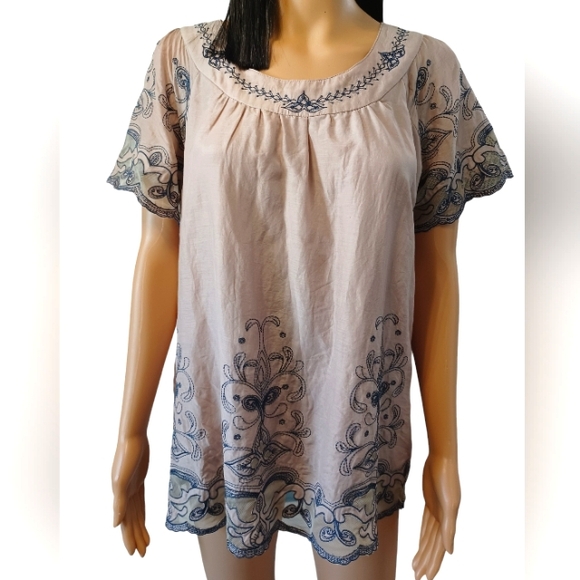 hazel Tops - Beautiful Embroidered Silk Blouse Women's Medium by Hazel